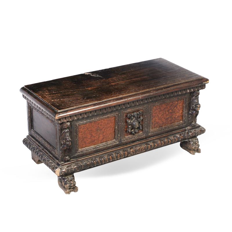 Manifattura italiana  (Italia, XVIII-XIX secolo)  - Asta DA UNA COLLEZIONE MILANESE - San Luca Casa d'Aste