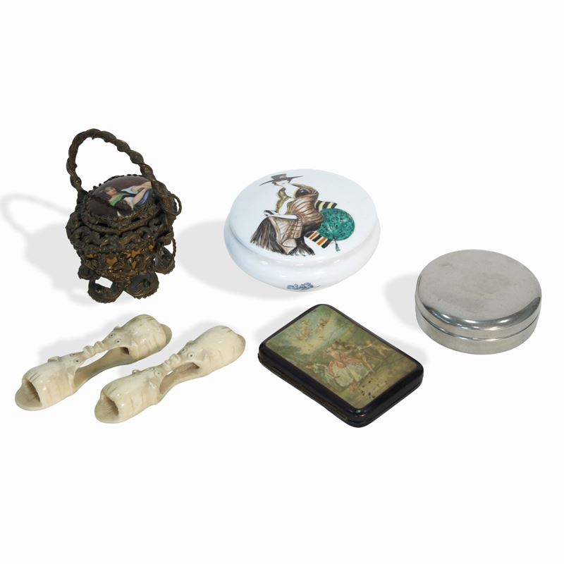 Manifatture varie  (Italia, XX secolo)  - Asta DA UNA COLLEZIONE MILANESE - San Luca Casa d'Aste
