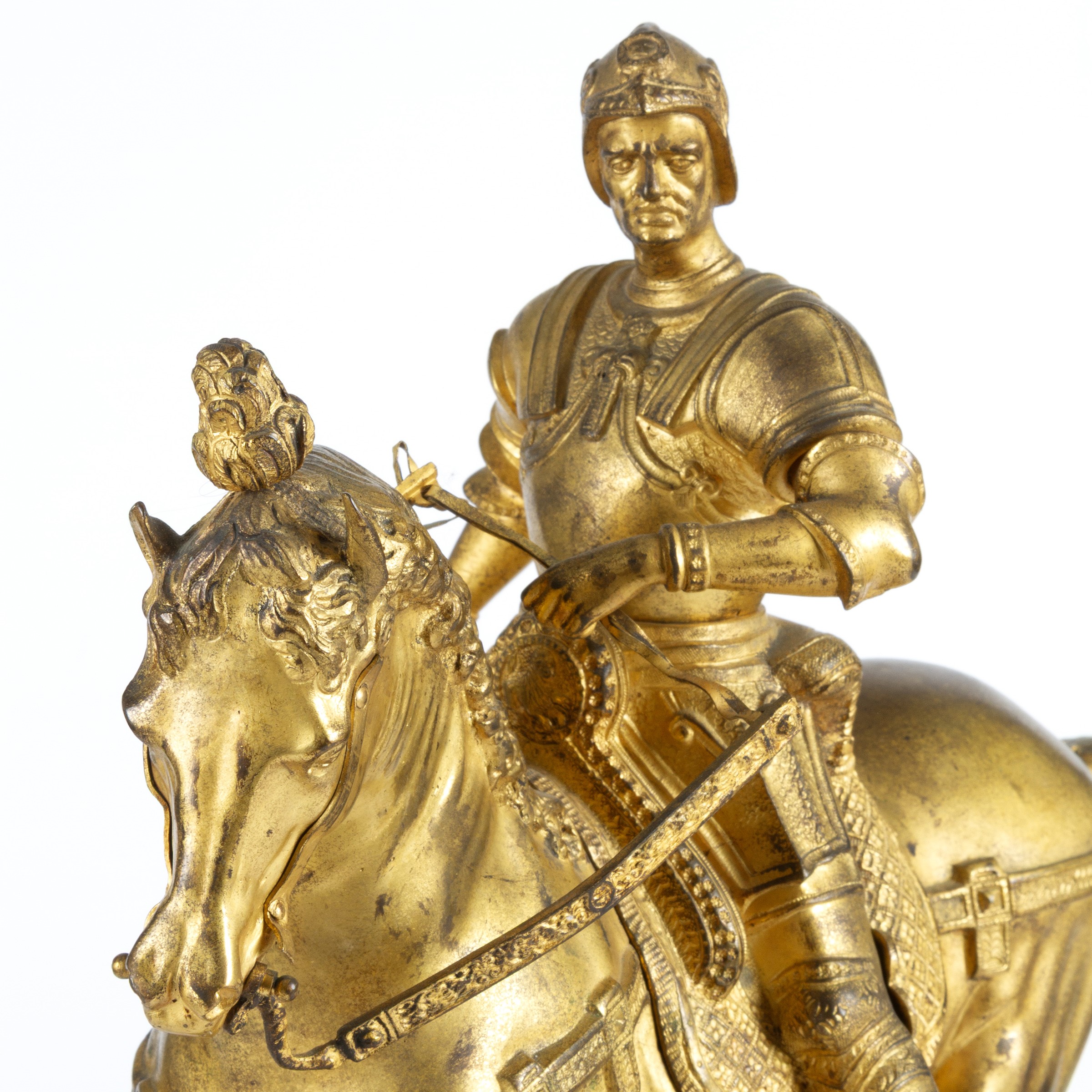 Scultore italiano, Scultura in bronzo dorato raffigurante Bartolomeo Colleoni su base in marmo