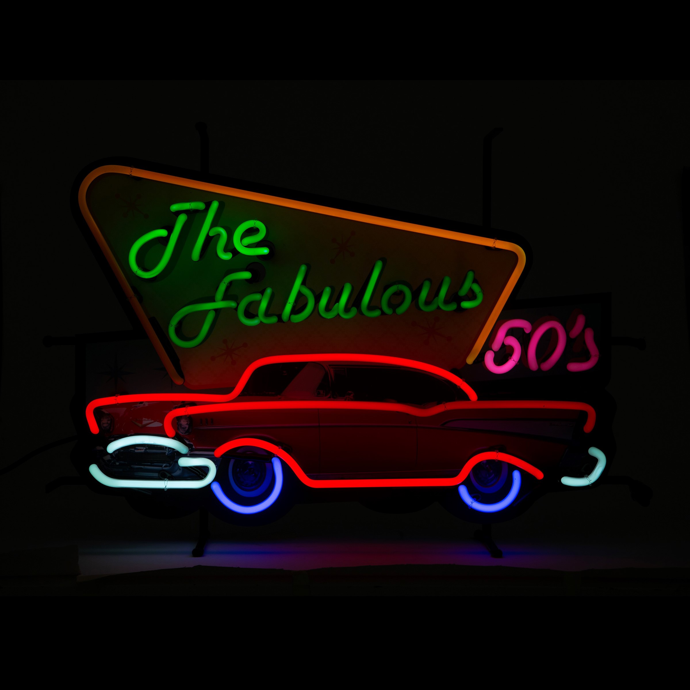 Insegna al neon The Fabulous 50's, XX secolo