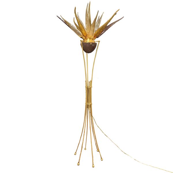 Lampada da terra a torciera