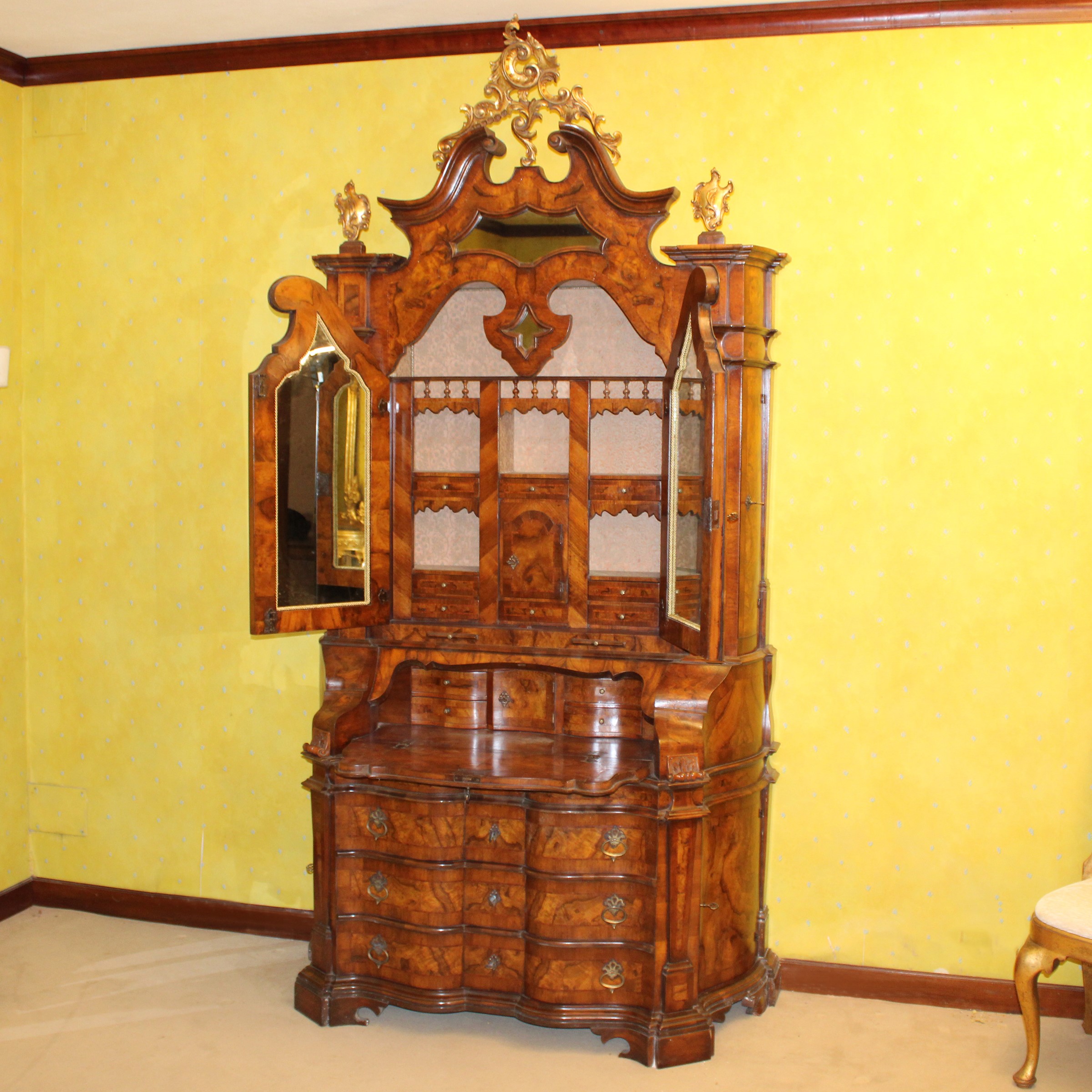 ♦ Trumeau in Noce e Legno Dorato