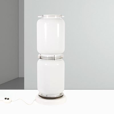 Tronconi, Lampada da terra in vetro opalino e metallo, anni '70