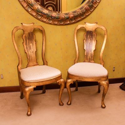 ♦ Coppia di Sedie in Legno Dorato