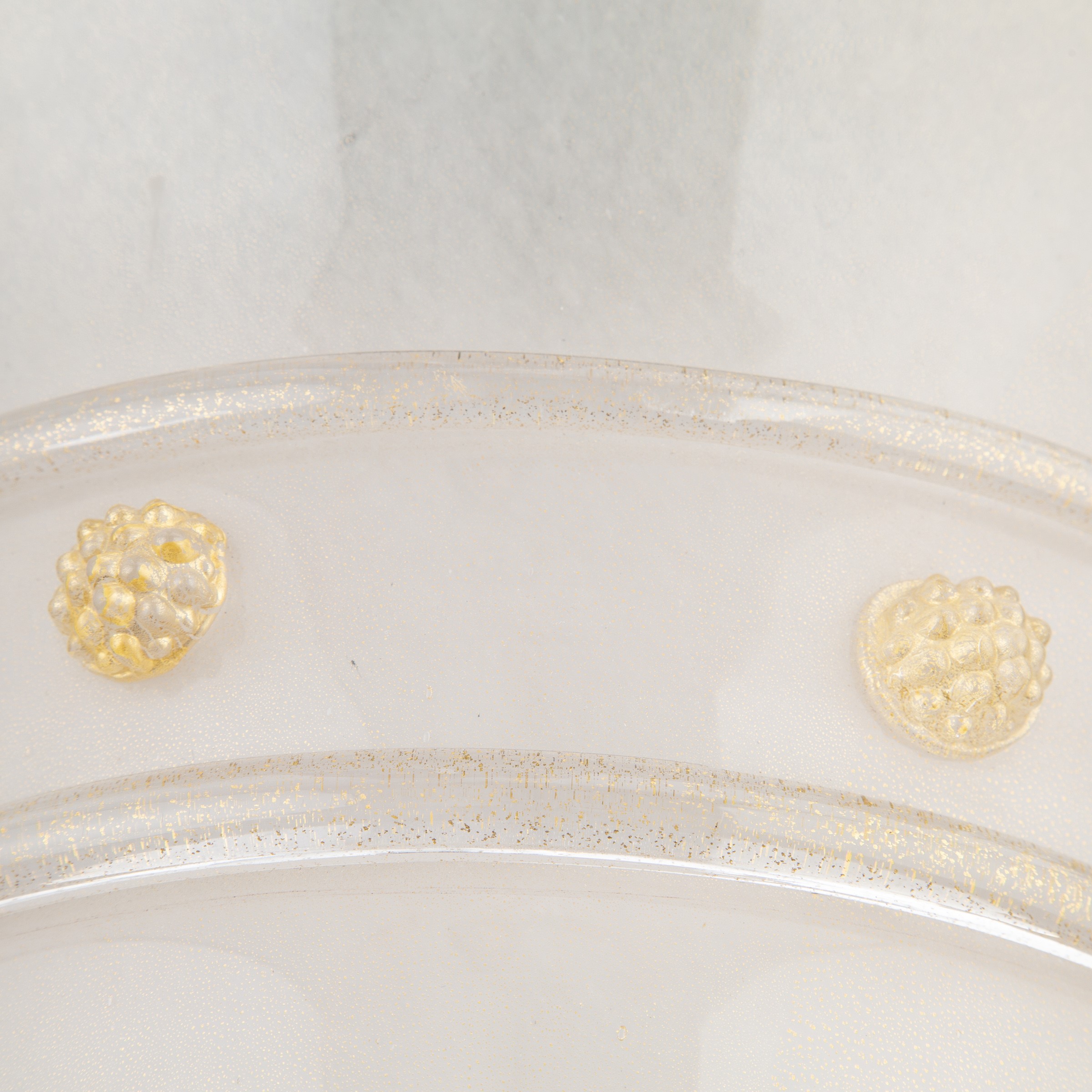 Barovier & Toso (attrib.), Coppia di applique in vetro lumeggiato in oro con decori, anni ’70