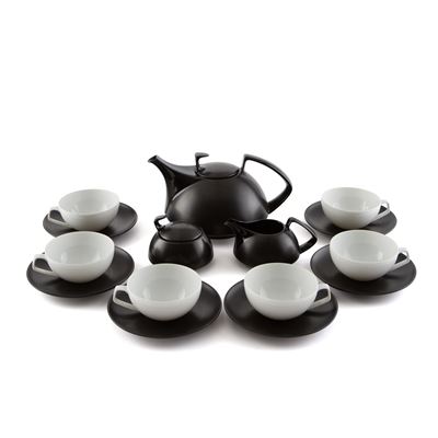 Rosenthal, Servizio da tè in porcellana bianca e nera (teiera, zuccheriera, lattiera e sei tazze ...