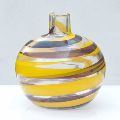 Manifattura di Murano, Vaso in vetro trasparente e colorato (anni '40), h. 15,5 cm