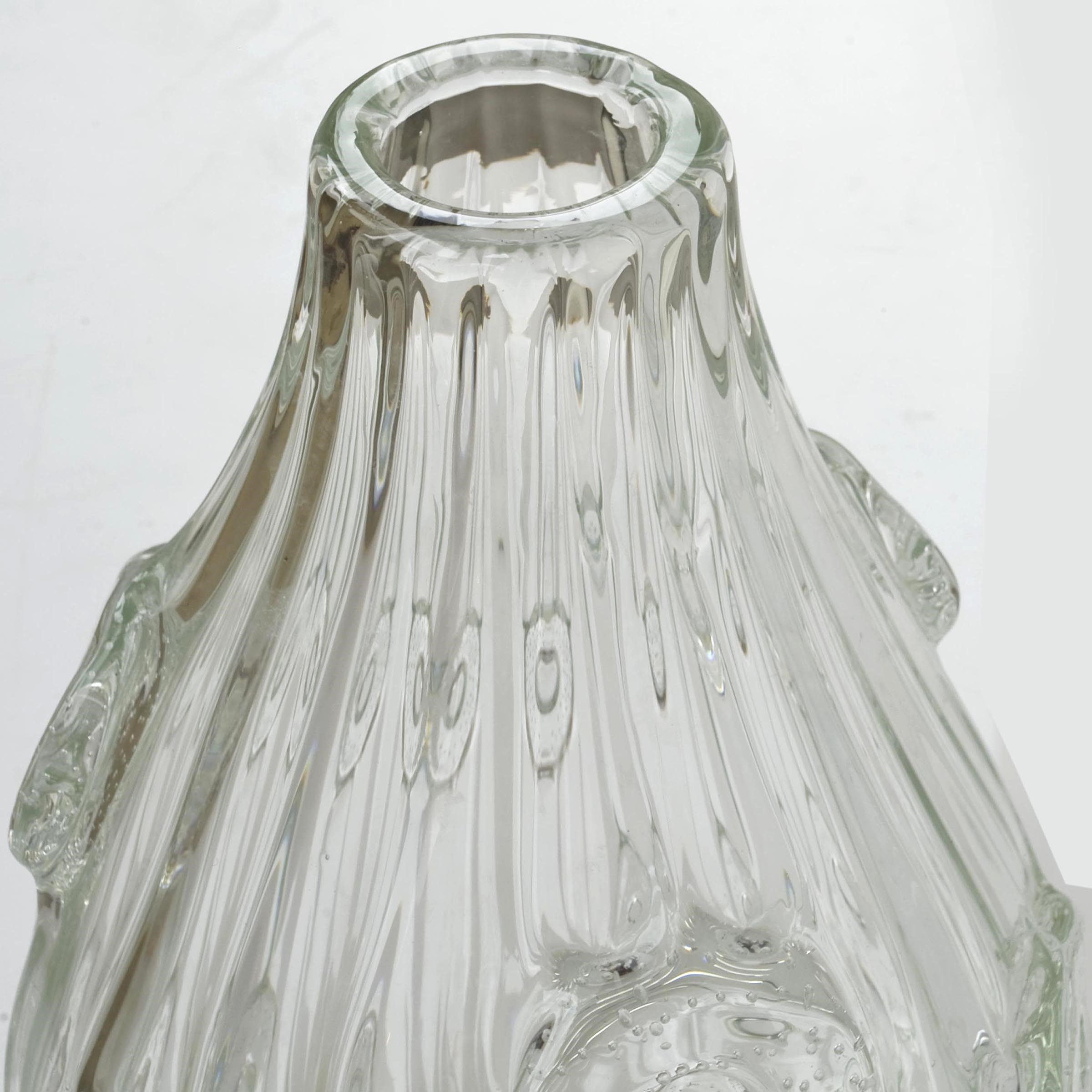 Manifattura di Murano, Grande vaso in vetro cristallo con applicazioni ad anelli e bolle (anni ’4...