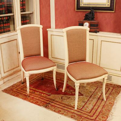 ♦ Coppia di Sedie in Legno Laccato