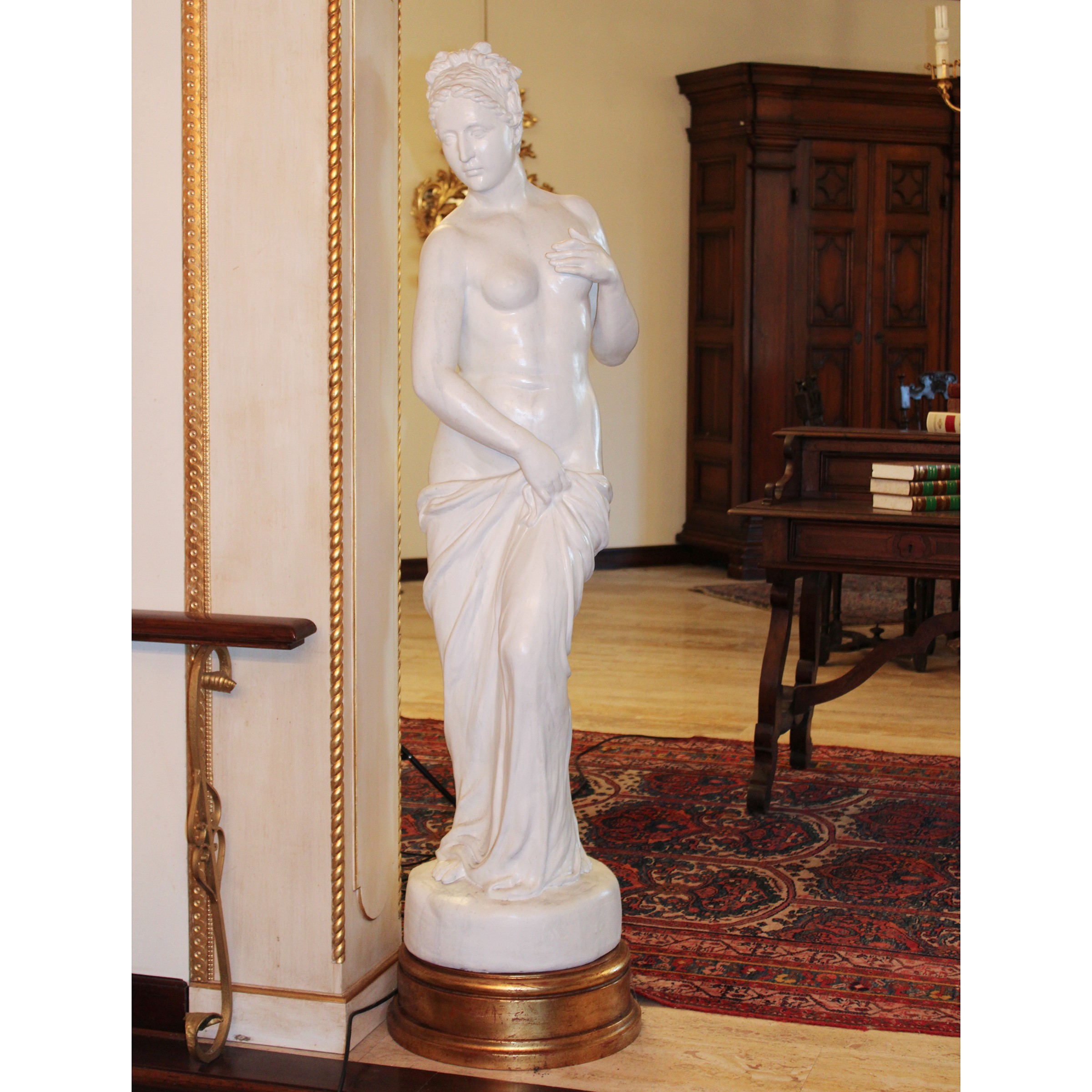 ♦ Coppia di Sculture in Ceramica Smaltata Bianca