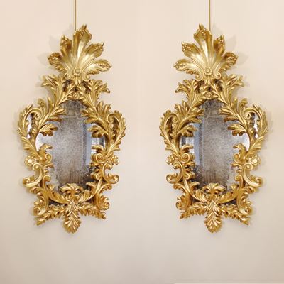 ♦ Coppia di Specchiere in Legno Dorato