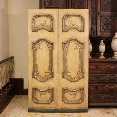 ♦ Coppia di Porte in Legno Argentato e Laccato