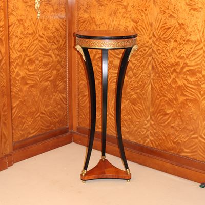 ♦ Gueridon in Legno Dorato ed Ebanizzato