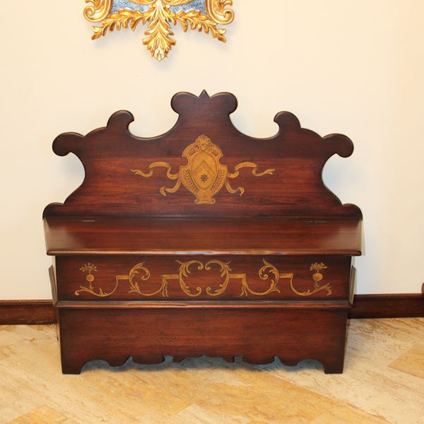 ♦ Panca in legno tinto noce