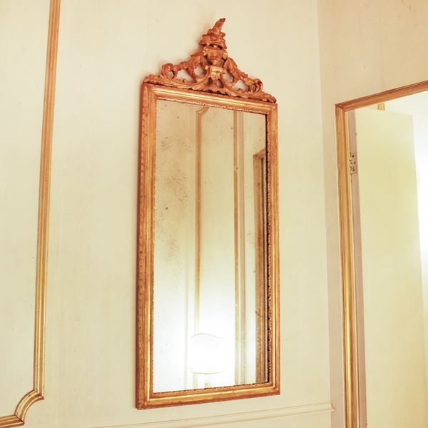 Specchiera in legno dorato