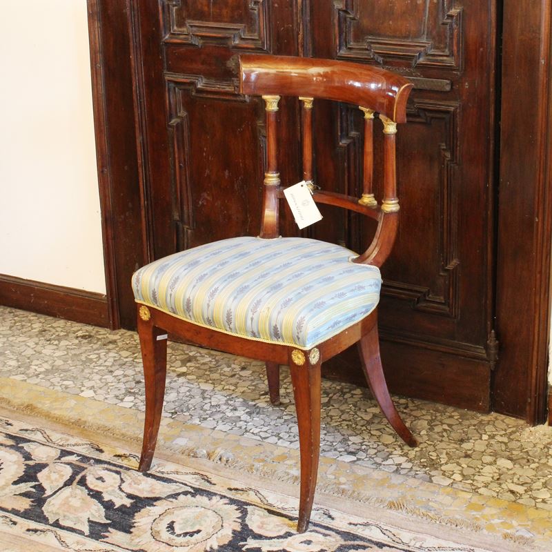 ♦ Sedia in legno e legno dorato  (Italia, XX sec.)  - Asta Gli Arredi di Villa "Le Marchesane" - San Luca Casa d'Aste