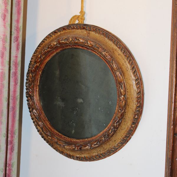 Specchierina in legno laccato