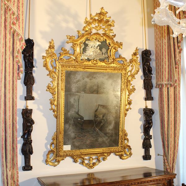 Specchiera in legno dorato