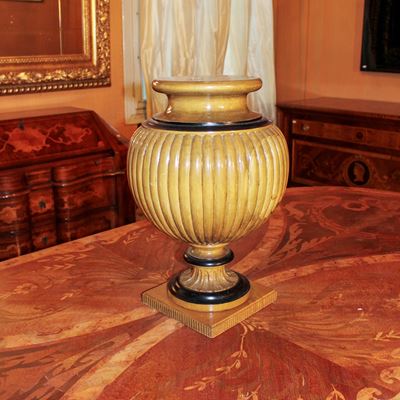 ♦ Elemento Decorativo in Legno