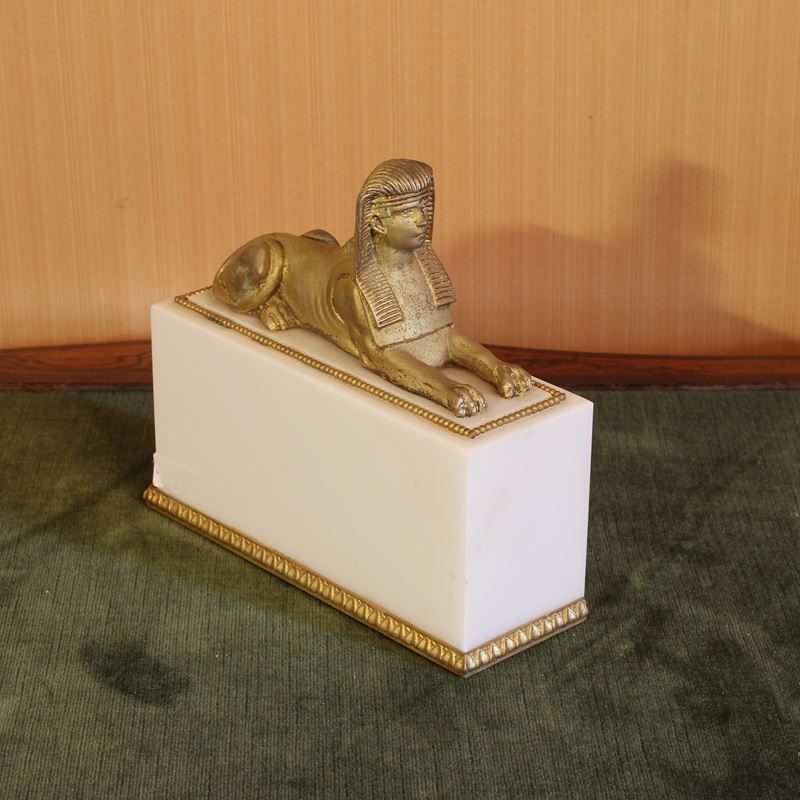 Fermalibri in marmo e bronzo dorato  (Italia, XX sec.)  - Asta Gli Arredi di Villa "Le Marchesane" - San Luca Casa d'Aste