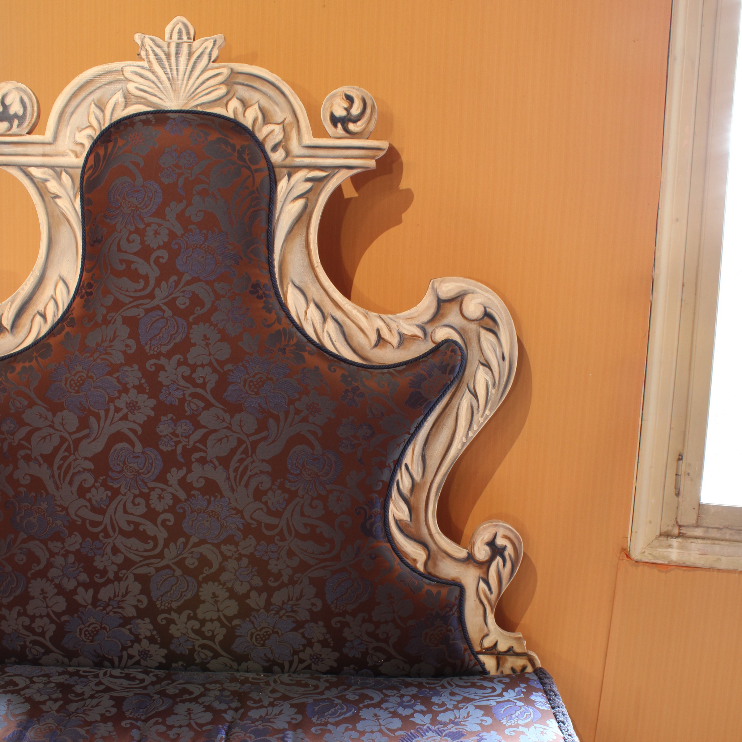 ♦ Panca in Legno Laccato