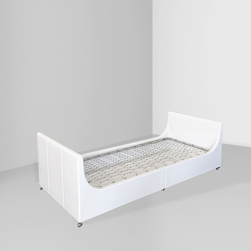 Ignazio Gardella e Anna Castelli Ferrieri, letto mod. 4550 per Kartell, vetroresina e metallo (an...