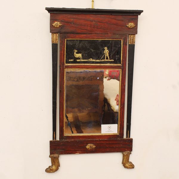 Specchiera in legno laccato e dorato
