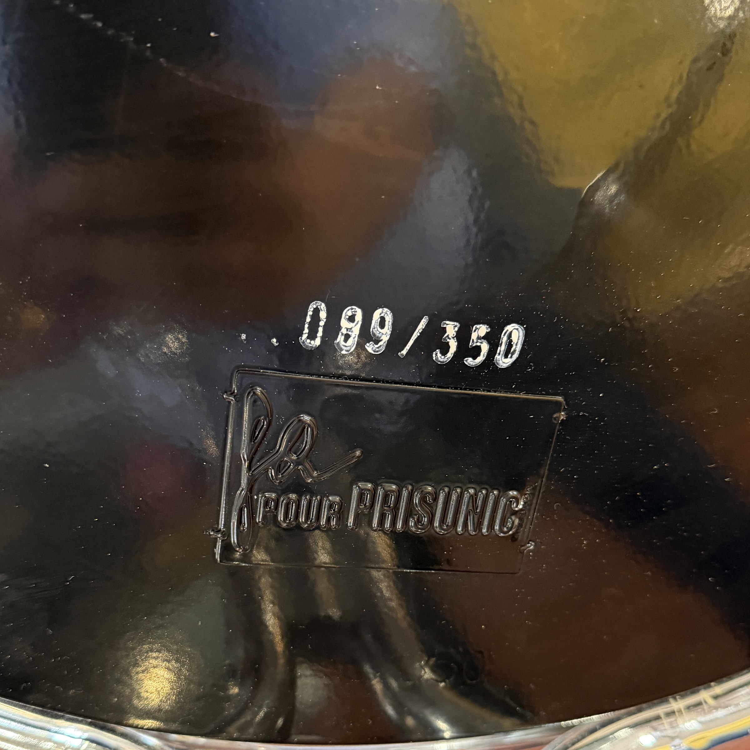 Gae Aulenti, Coppia di poltroncine per Prisunic, acciaio cromato e tessuto, esemplari 089/350 e 1...