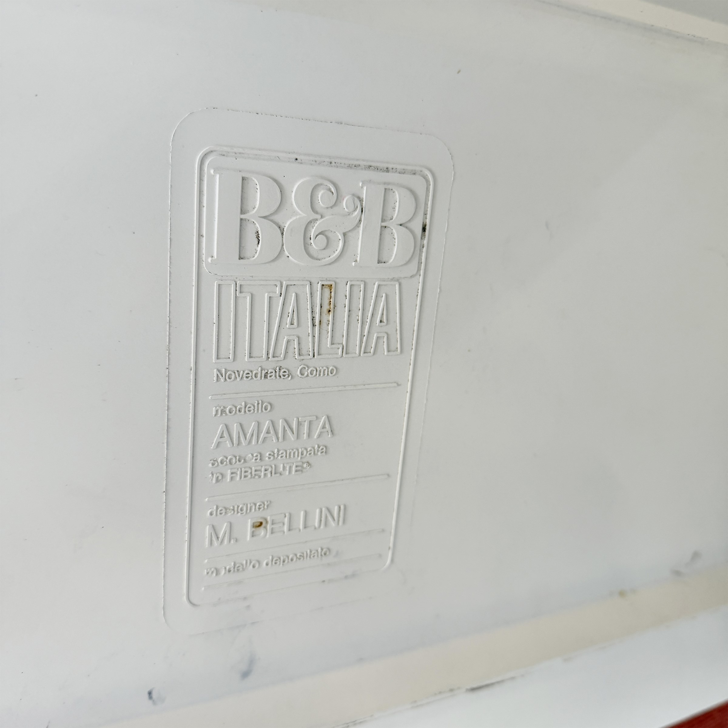 Mario Bellini, sistema modulare composto da tre poltrone “Amanta” per B&B Italia