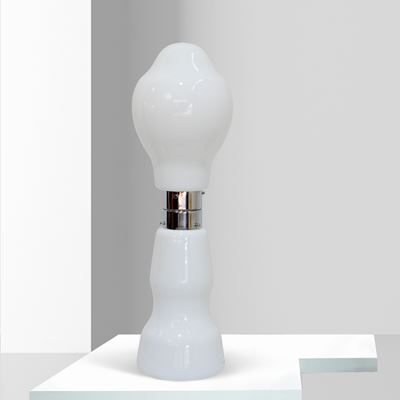 Carlo Nason prod. A.V. Mazzega, Lampada da terra mod. Birillo in vetro opalino e metallo cromato