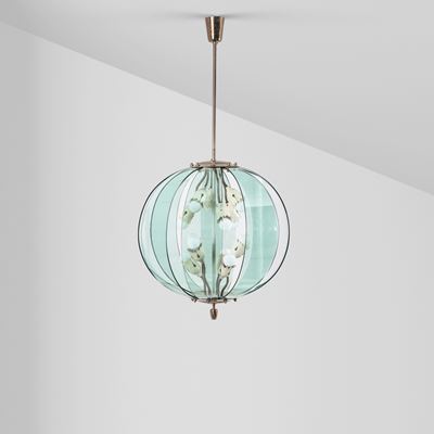 Pietro Chiesa, Lampada a sospensione prod. Fontana Arte in cristallo, ottone e metallo verniciato...