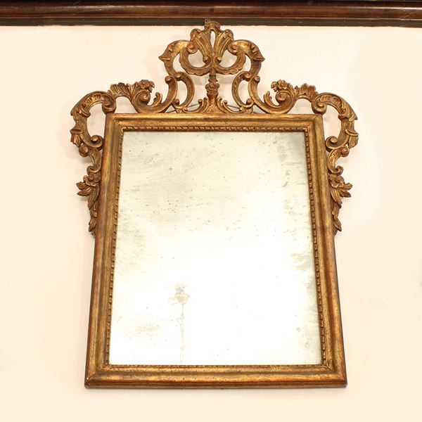 ♦ Specchiera in legno dorato