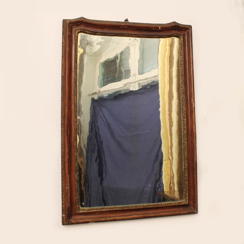 Specchiera in legno laccato  (Italia, XVIII-XIX sec.)  - Asta Gli Arredi di Villa "Le Marchesane" - San Luca Casa d'Aste
