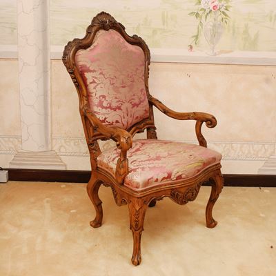 ♦ Poltrona in Legno