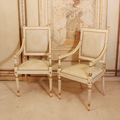 ♦ Sei Poltrone in Legno Laccato e Dorato